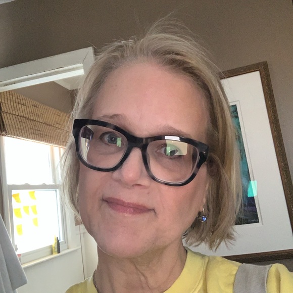 Meet your Posher, Suzer - Picture 2 of 6